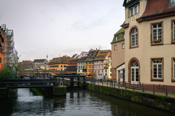 Fototapeta na wymiar Medieval channels in a beautiful Strasbourg city in France