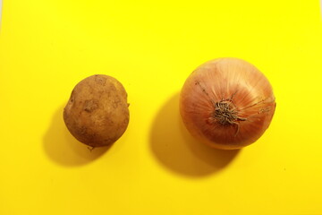 ジャガイモとタマネギ