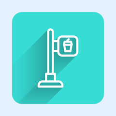 Obraz premium White line Cafe and restaurant location icon isolated with long shadow. Fork and spoon eatery sign inside pinpoint. Green square button. Vector..