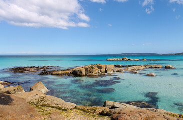 Fototapeta na wymiar Beautiful blue ocean, sea. Bay Of Fire, Tasmania, Australia