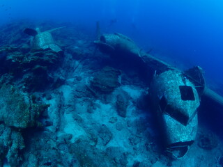 airplane wreck c47 underwater propeller airplane engine 