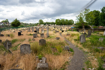 Fototapeta na wymiar Ancient British Cemetery near London