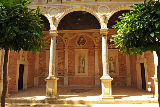 Logia del Jard&iacute;n Grande en  la Casa de Pilatos, uno de los palacios mas importantes de Sevilla. Andaluc&iacute;a, Espa&ntilde;a. Arquitectura del Renacimiento en Espa&ntilde;a.
