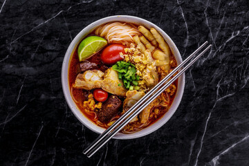 Rice Vermicelli with Northern Thai Pork and Chicken Curry