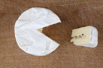 french milk cheese with truffle