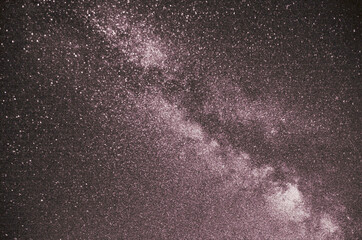 Vía Láctea en la cima del Montsant cerca del Observatorio astronómico 