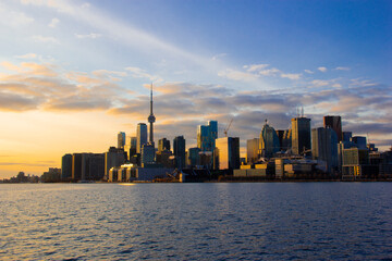 Fototapeta na wymiar Toronto skyline from Lake Ontario