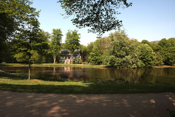 Der Bürgerpark in der Hansestadt Bremen. Deutschland, Europa ---
The public park in the Hanseatic...