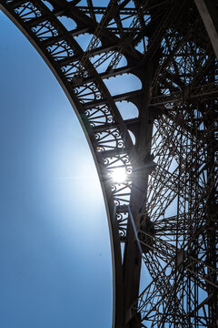 eiffel tower