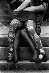 Amore - Femme Lovers in Black and White