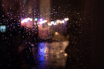 deszczowa pogoda nocą - obrazy, fototapety, plakaty