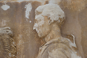 Vista de los principales monumentos y sitios de Atenas (Grecia). Frisos del Partenon, en el Museo Arqueologico de la Acropolis de Atenas.