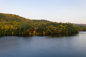 Fototapeta na wymiar Amherst Lake - Vermont