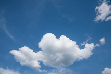 Naklejka na ściany i meble blue sky with beautiful cumulus cloud and copy space