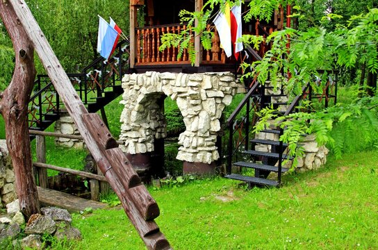 Zabytki, Natura, Religia, Kapliczki, Kości&oacute;łki