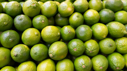 limes in the market