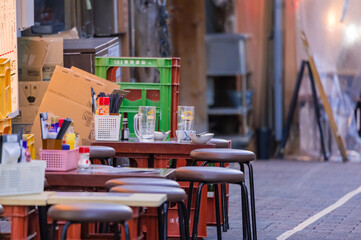 東京都新宿区にある飲み屋の風景