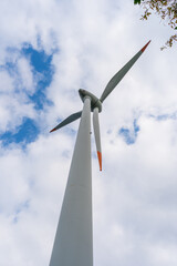日置風力発電所の風車