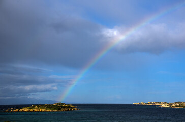 Arcobaleno sull'isola