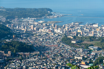 Obraz premium 小樽天狗山から見る小樽市街の風景