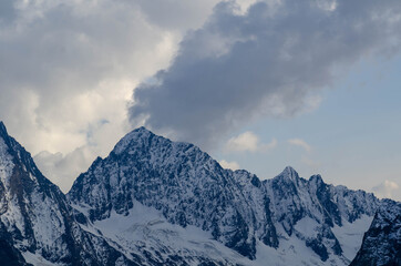 Obraz premium The greatness of the mountain. Dombay. Karachay-Cherkessia 