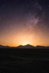 Milchstraße in der arabischen Wüste in Ägypten