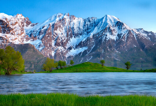 Fellaw lake in the mountains