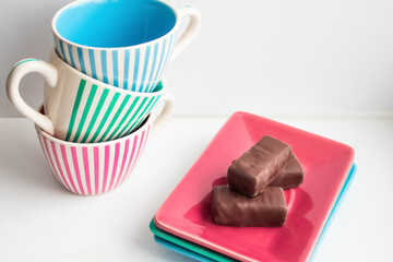 Striped service with small cups and saucers