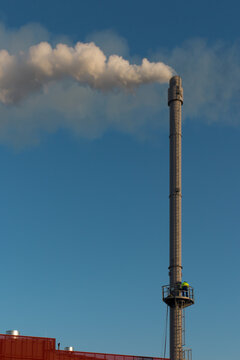 emission measurements on a chimney discharging wet flue gases from a biomass boiler