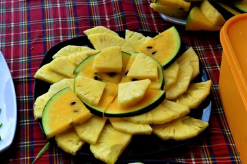 yellow water melon