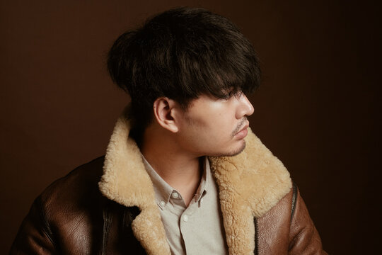Asian man portrait in vintage hipster style - Studio