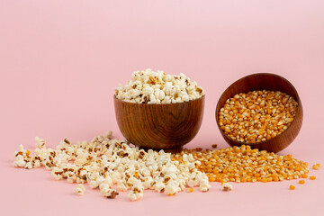 Popcorn and corn seeds in studio