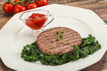 Grilled beef cutlet for burger