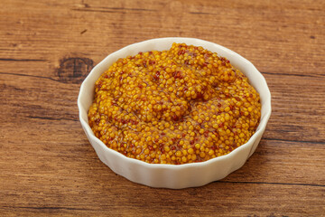 Dijon mustard sauce with seeds