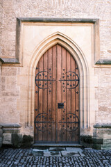 Fototapeta na wymiar old ancient door