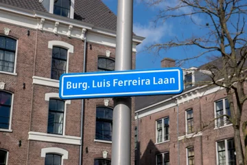 Fotobehang Street Sign Burgemeester Luis Ferreira Laan At Amsterdam The Netherlands 2020 © Robertvt