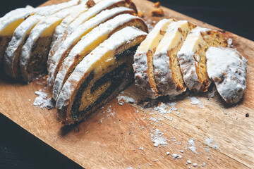 Weihnachtsstollen