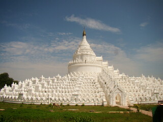 Mingun, Myanmar © Michal