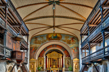 Fototapeta na wymiar Sare, France : Church interior, HDR Image