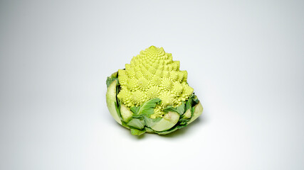 新鮮なロマネスコ