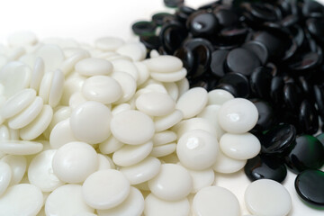 washing baduk stones - wet baduk or weiqi stones after cleaning 