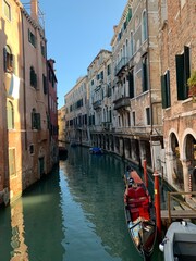 Venedig Venetien Italien Stadtteil Cannaregio am Wasserkanal und Häuser im Winter