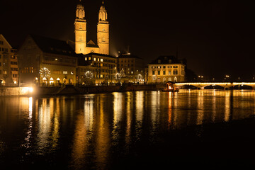 Major church Grossmünster in old town of zurich days before Christmas.