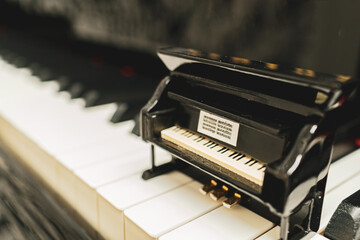 ピアノ　雑貨　音楽のイメージ