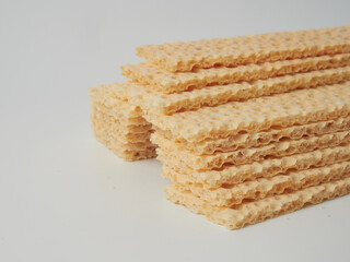 loaves of bread on a plate,