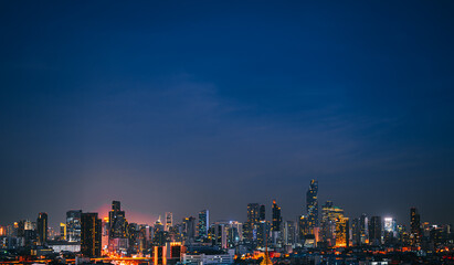 Fototapeta premium Cityscape in middle of Bangkok,Thailand