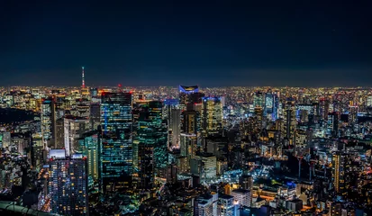 Tuinposter 東京の夜景。六本木ヒルズの展望台から見渡す世界最大の巨大都市 © 拓也 神崎