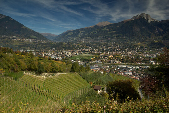 Blick auf Meran und das Tal der Etsch