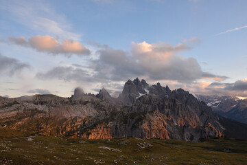 Die Berge rund um die Drei Zinnen	
