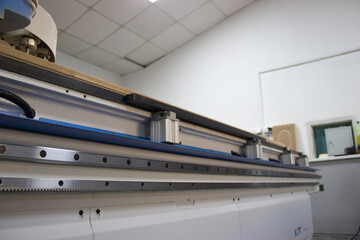 Machine guide rails